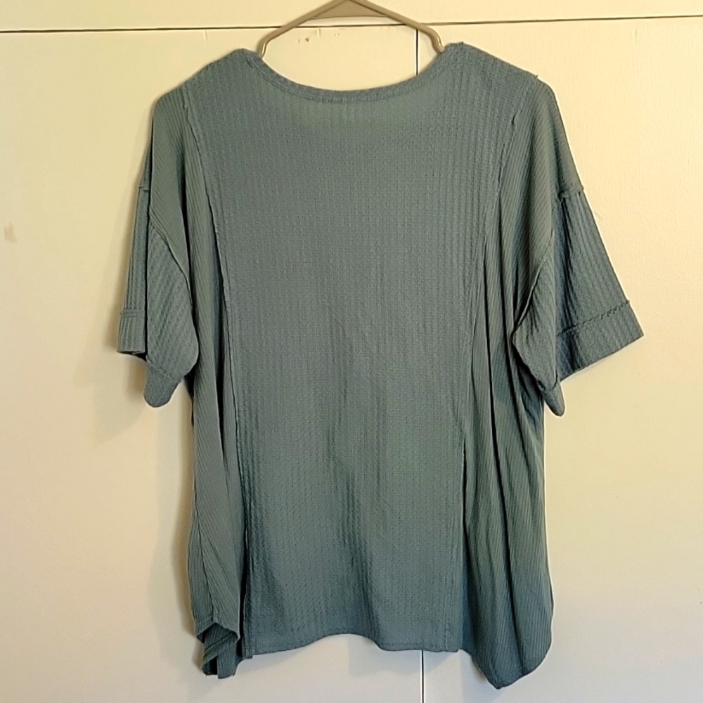 Blue Shirt - Picture 3 of 5